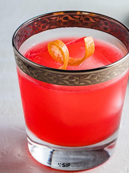 Grapefruit Negroni