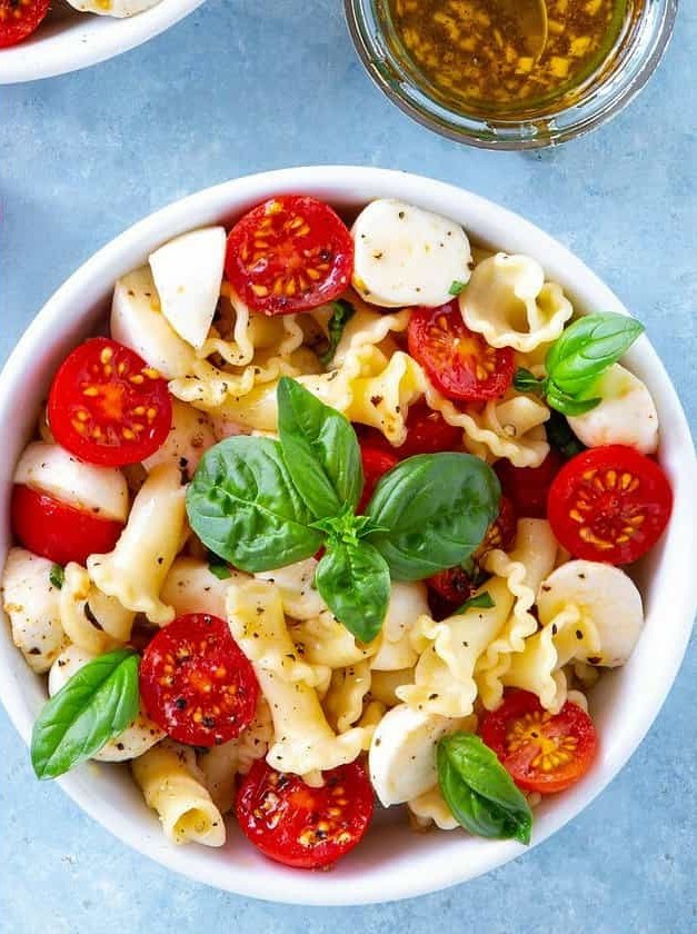 Caprese Pasta Salad