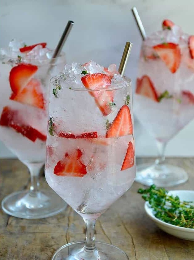 Sparkling Strawberry Cocktail