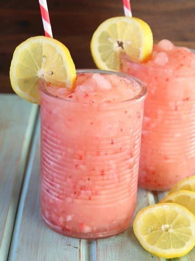 Strawberry Lemonade Moscato Slushie