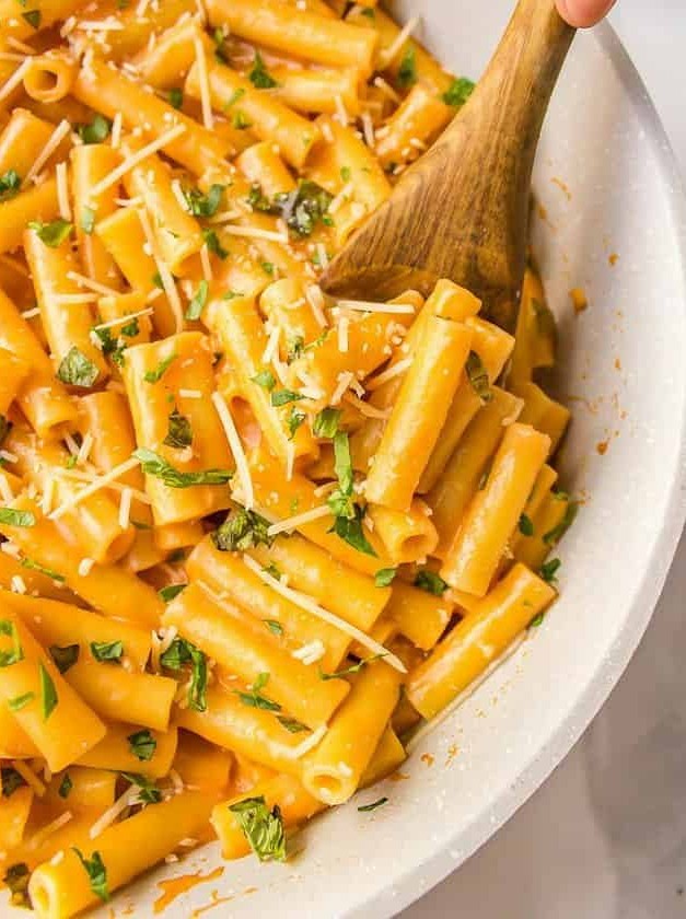 Ziti with Vodka Sauce