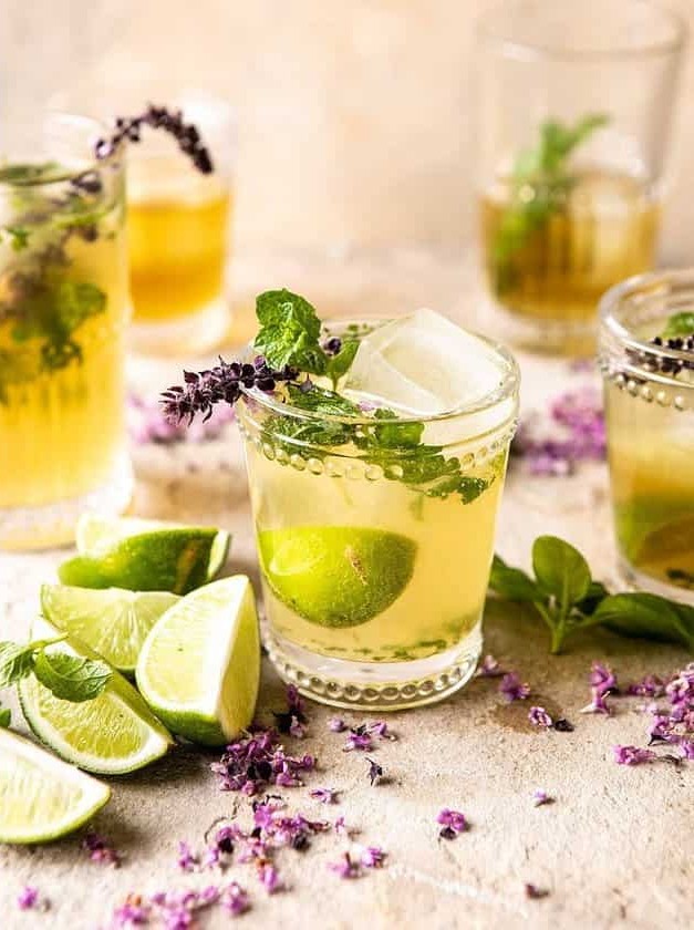 White Tea and Muddled Basil Mojito