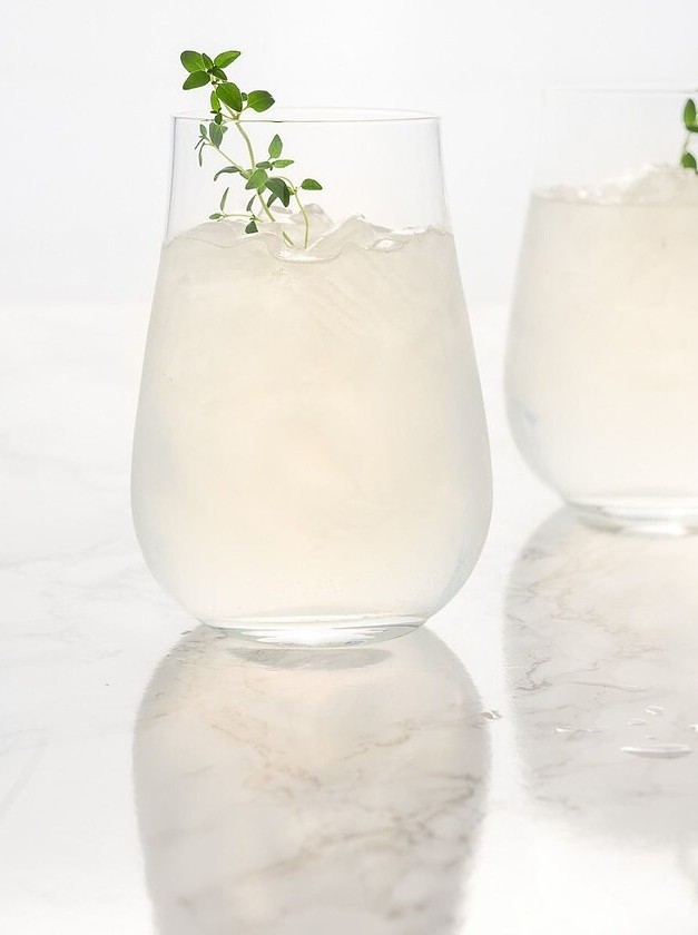 Vodka Thyme Lemonade