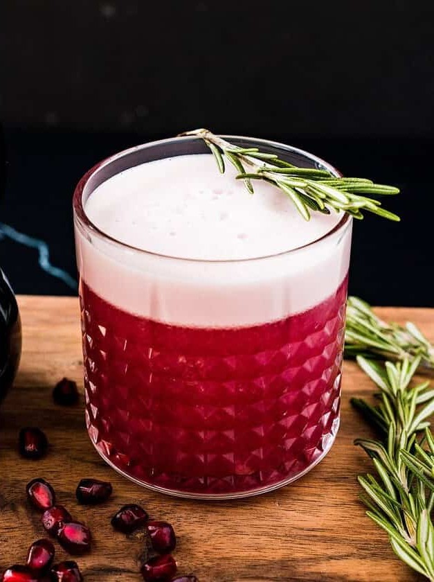 Pomegranate Gin Fizz