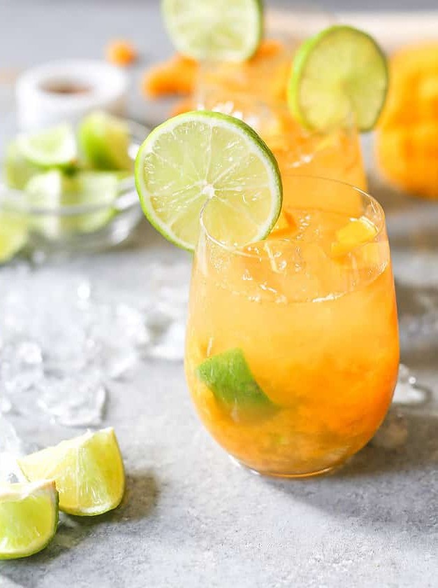 Mango Caipiroska