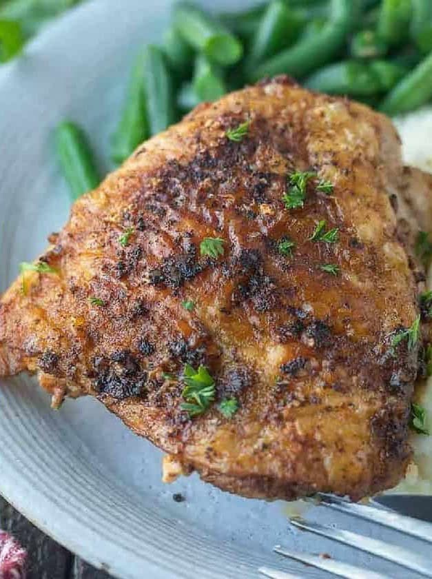 Crispy Skillet Chicken Thighs