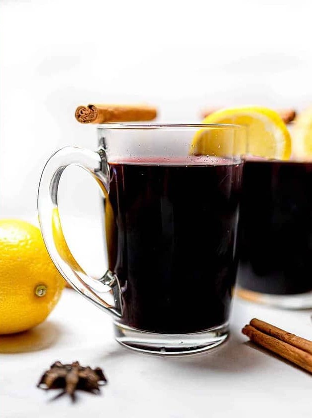 Vanilla Chai Spiced Mulled Wine