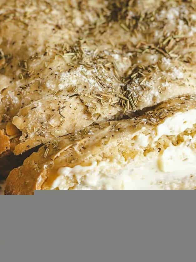 Crockpot Rosemary & Olive Oil Bread