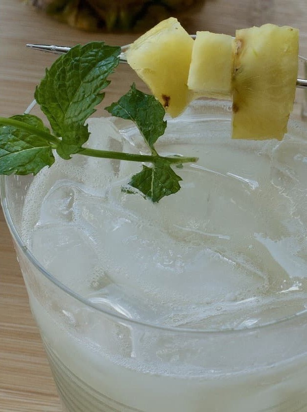 Pineapple and Mint Gin Cocktail