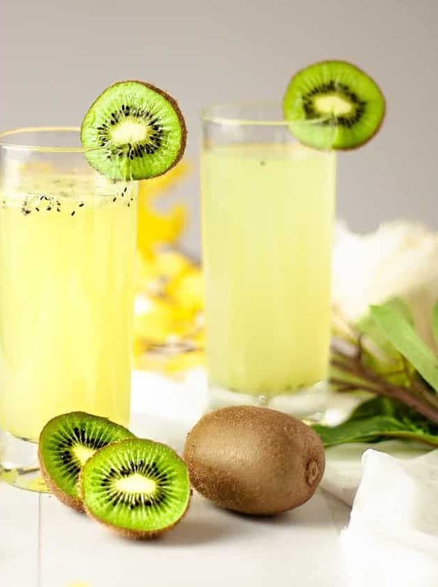 Kiwi Gin Cocktail