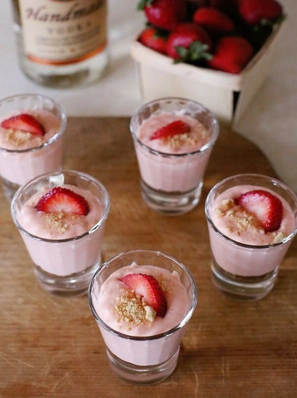 Strawberry Cheesecake Pudding Shots