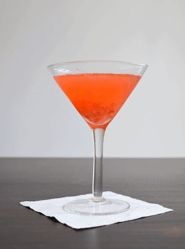 Strawberry Sauvignon Blanc Martini