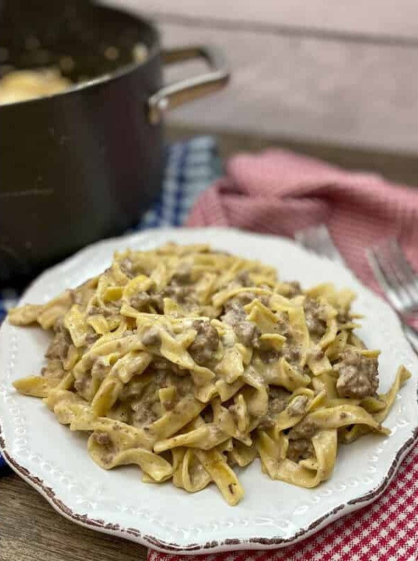 Copycat Homemade Hamburger Helper Beef Stroganoff