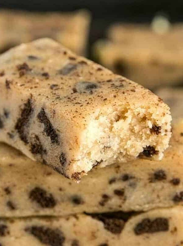 No Bake Cookies and Cream Protein Bars