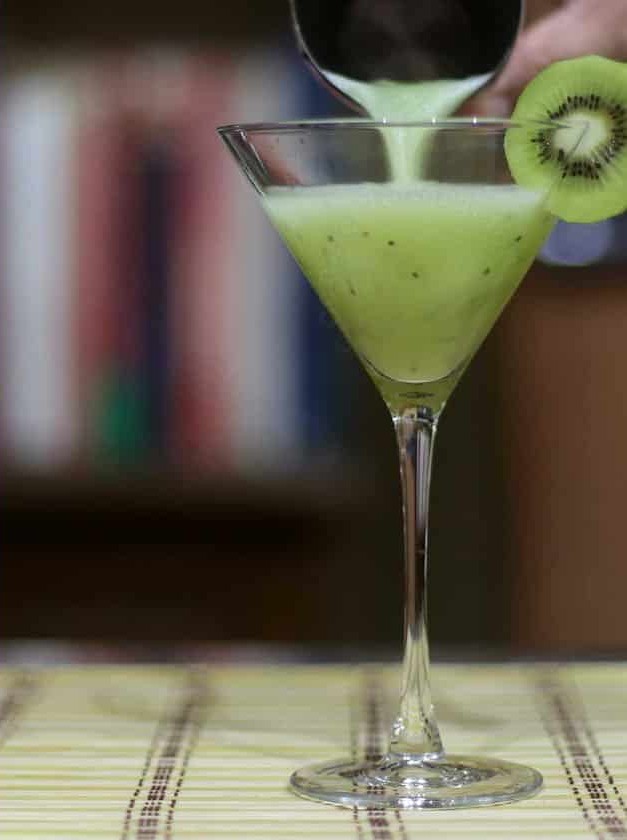 Kiwi Martini