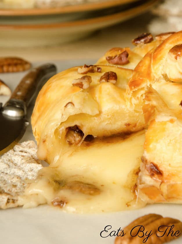 Baked Brie with Honey and Pecans