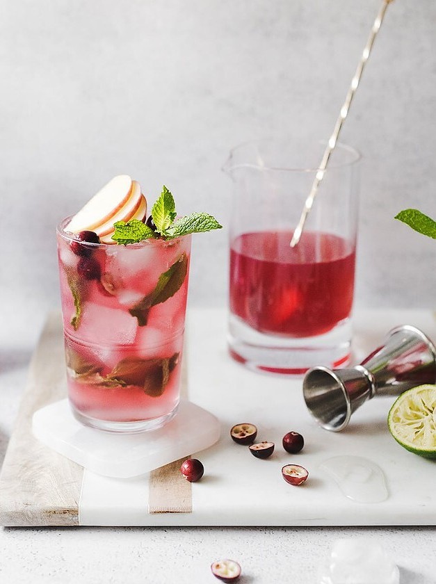 Cranberry Apple Mojito