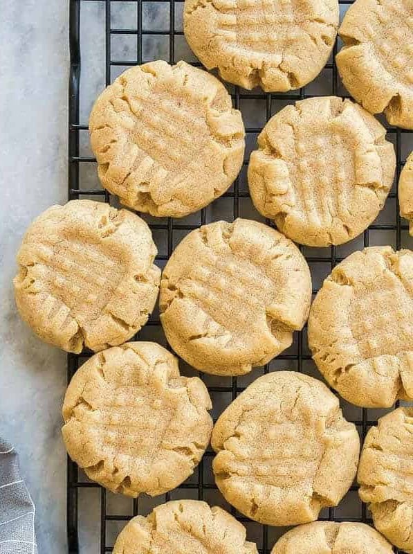 Easy Peanut Butter Cookies