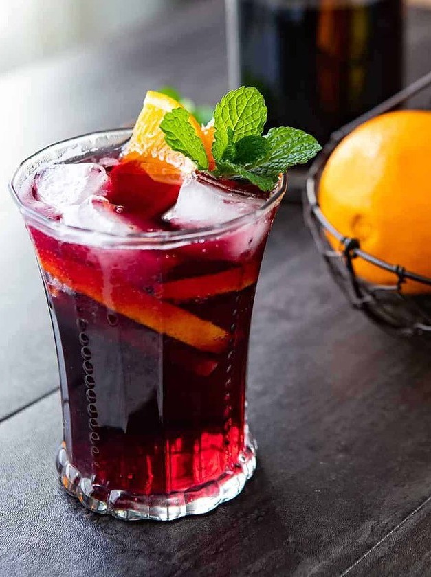 Tinto De Verano