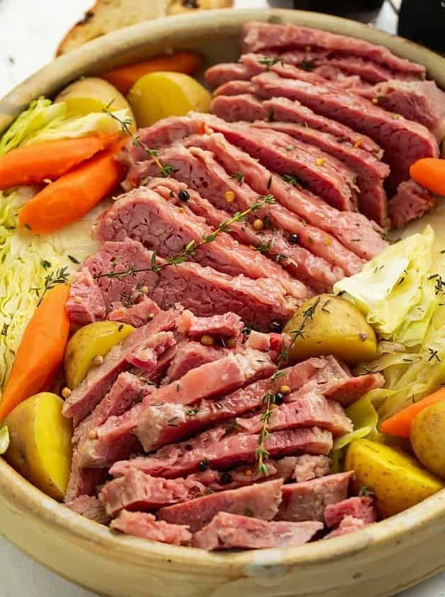 Slow Cooker Corned Beef and Cabbage