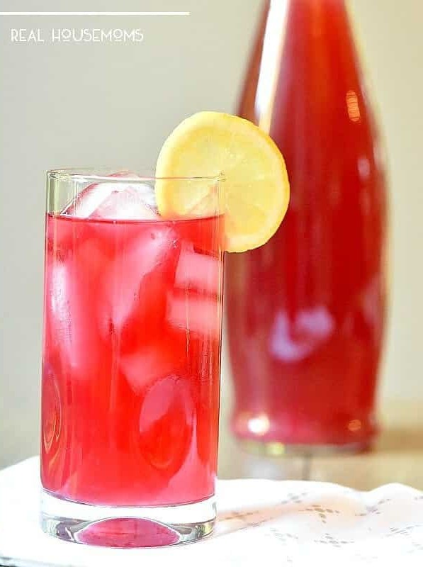 Hibiscus Tea Lemonade Cocktail