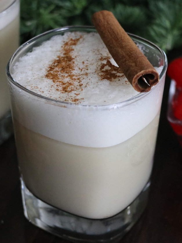 Bourbon Eggnog Holiday Cocktail