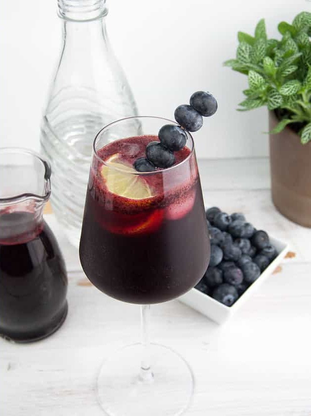 Blueberry Gin Fizz