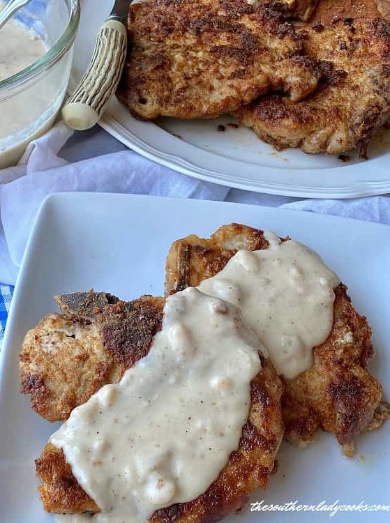 Fried Pork Chops with Gravy