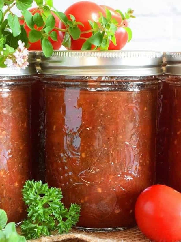 Canned Seasoned Tomato Sauce