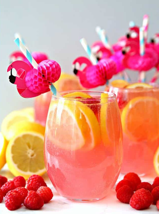 Pink Moscato Lemonade