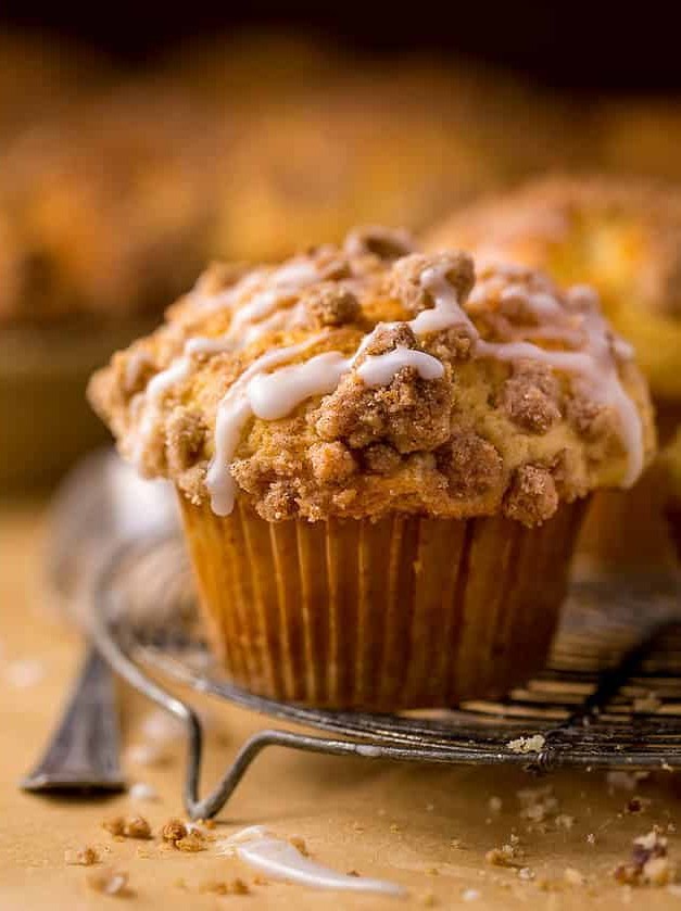 Bakery-Style Coffee Cake Muffins