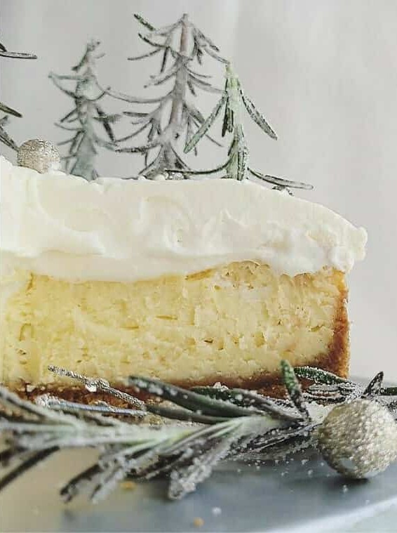 White Chocolate Christmas Cheesecake