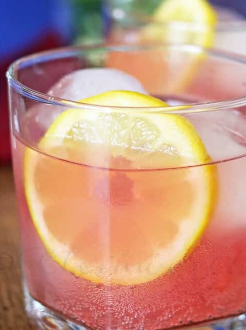 Boozy Pomegranate Lemonade