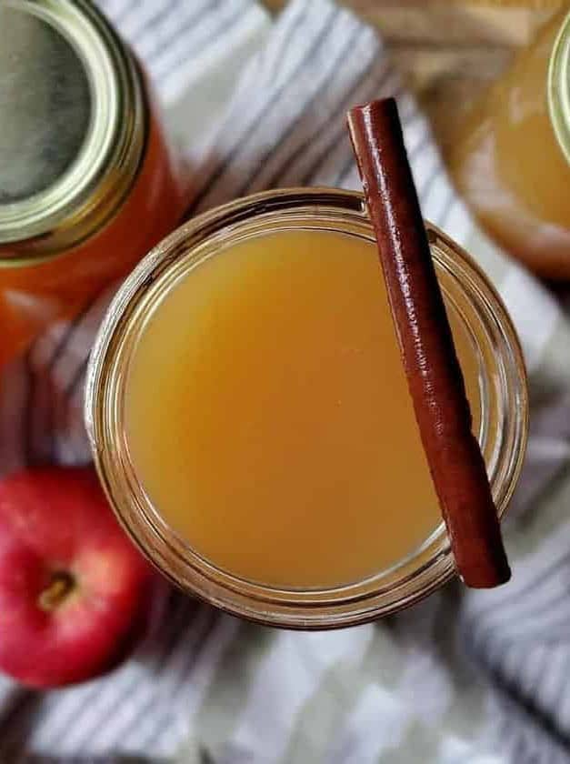 Homemade Apple Pie Moonshine