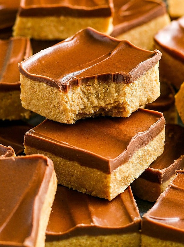 No Bake Chocolate Peanut Butter Bars