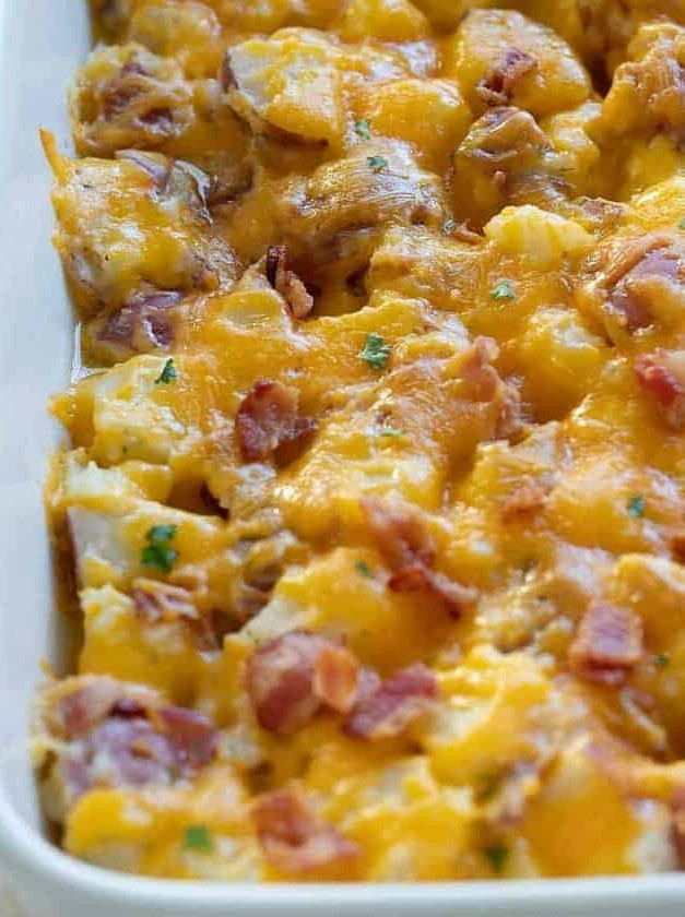 Easy Cheesy Bacon Potato Casserole