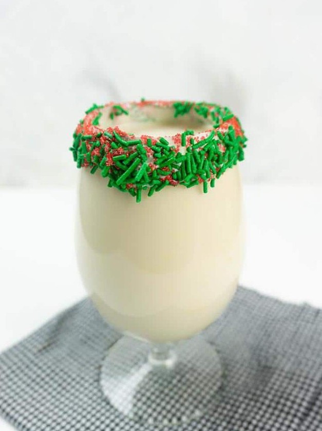 Christmas Sugar Cookie Cocktail