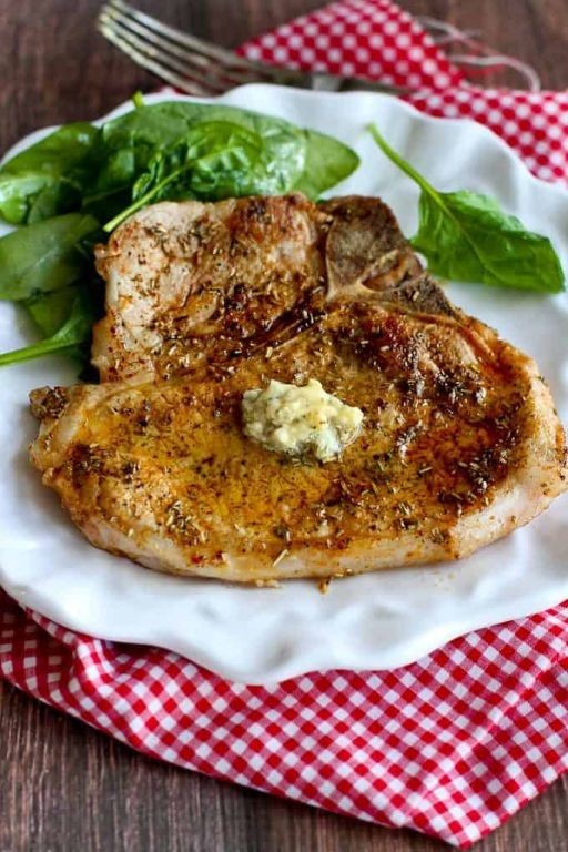 Garlic Herb Grilled Pork Chops