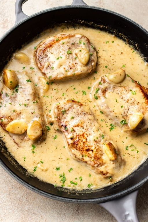 Pork Chops with Creamy Garlic Mashed Potatoes