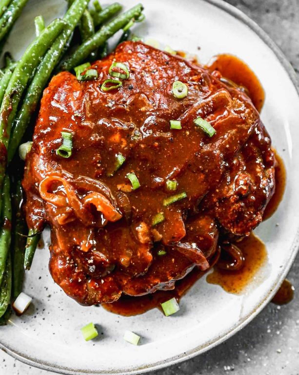 Slow Cooker BBQ Pork Chops